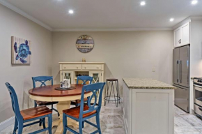 Hilton Head Island Condo with Amenities Near Beach!